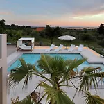 Villa Angelina *