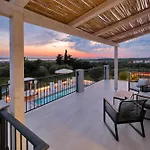 Villa Angelina *