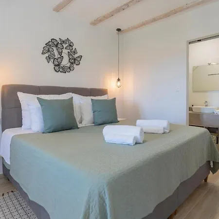 Villa Angelina *